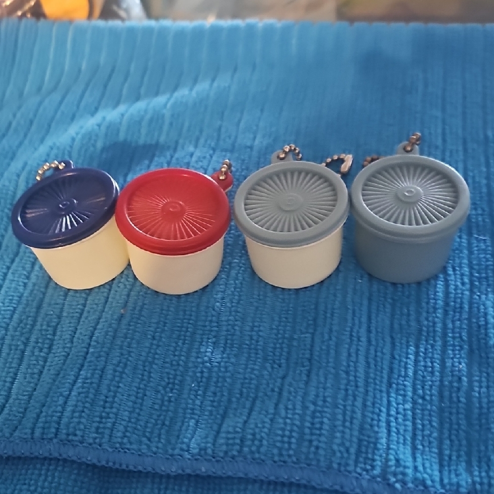Tupperware Key & Card Holders - Blue